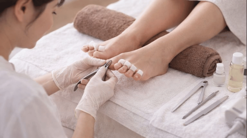 ネイリストのフットケア